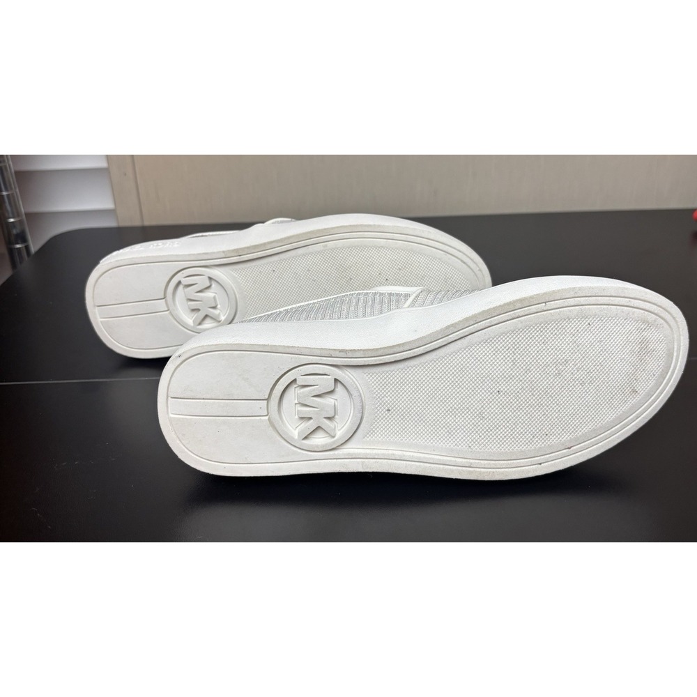 Michael Michael Kors Shoes Girls 3.5 White Silver Sparkle Slip‎ On Silver Logo - Picture 7 of 7